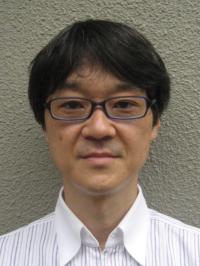 井上　彰　先生